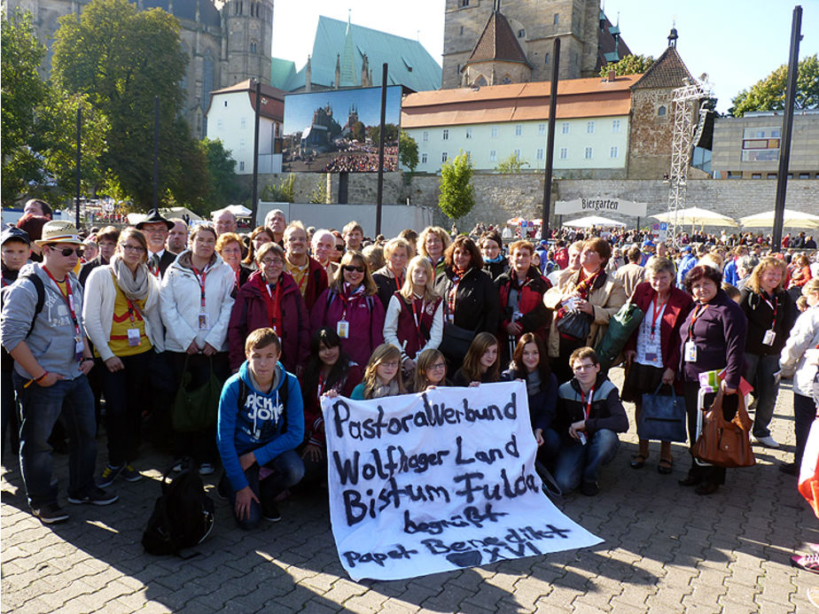 Naumburger pilgerten zum Heiligen Vater nach Erfurt (Foro: Karl-Franz Thiede)